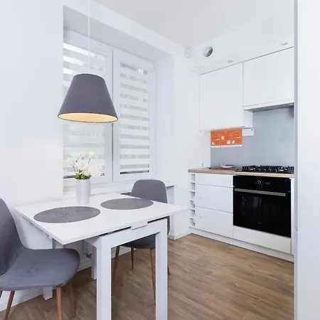 Kotlarska Cracow By Renters Apartment *